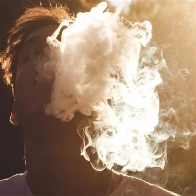 Cén fáth a bhfuil blas dona ar mo Vape?